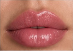 Lip blushing